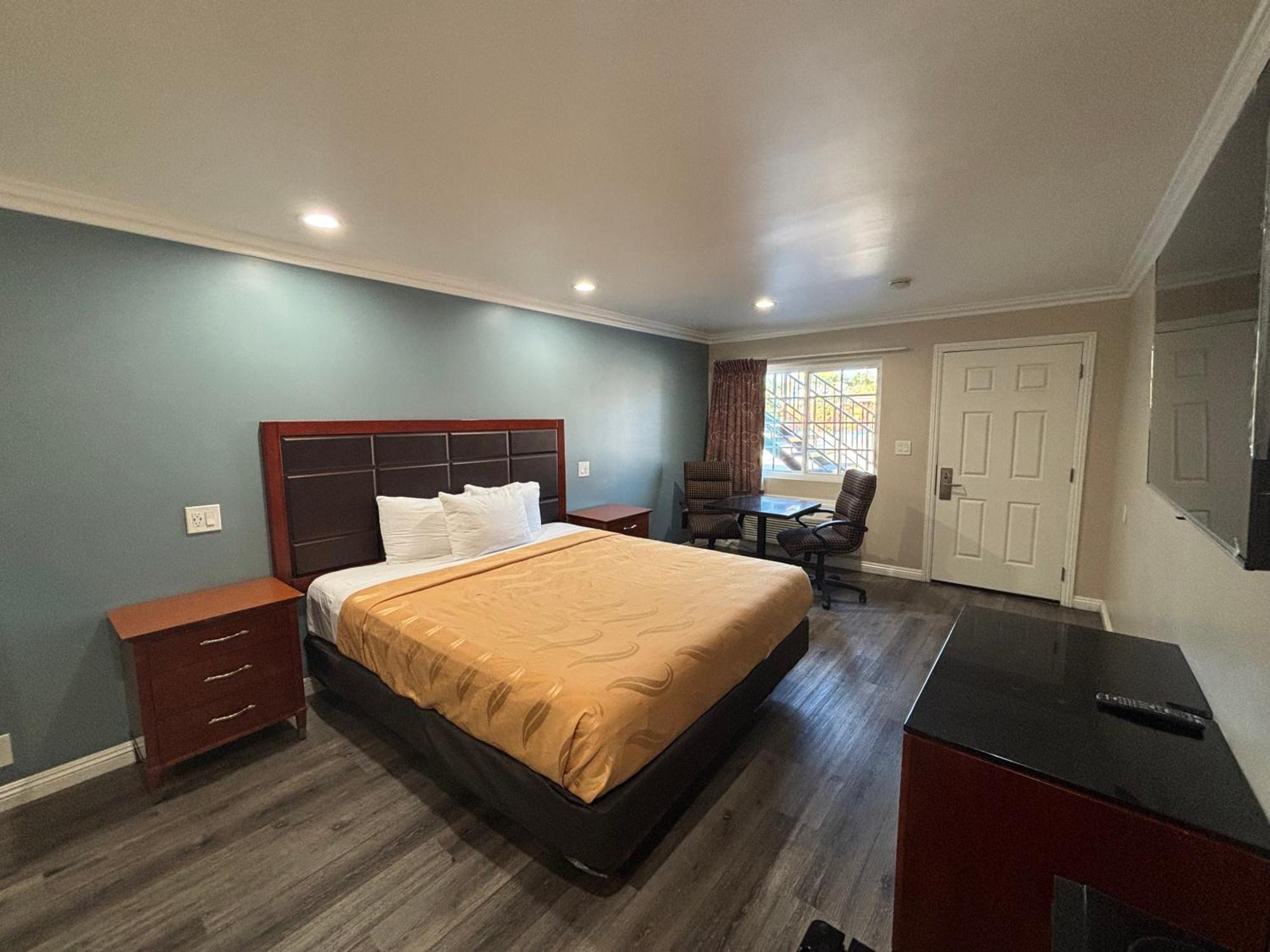 Economy Inn - Burbank Airport, Los Angeles